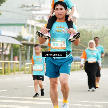 Runner Photo 8321293