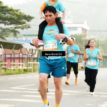 Runner Photo 8321298