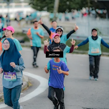 Runner Photo 8321302