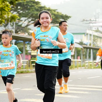Runner Photo 8321311