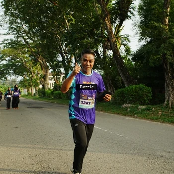 Runner Photo 8321317