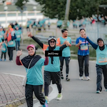 Runner Photo 8321332
