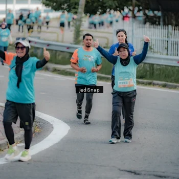 Runner Photo 8321343