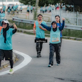 Runner Photo 8321353