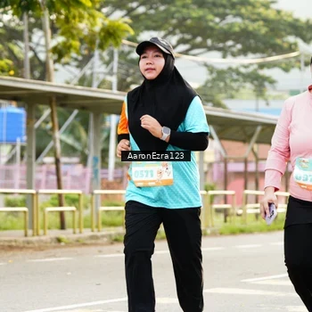 Runner Photo 8321371