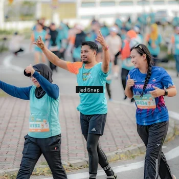 Runner Photo 8321394