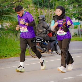 Runner Photo 8321395