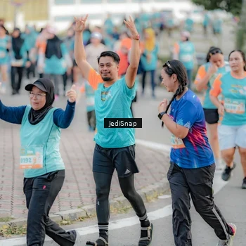 Runner Photo 8321396