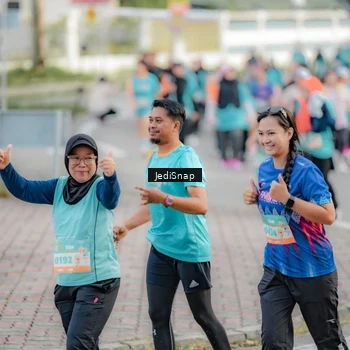 Runner Photo 8321404