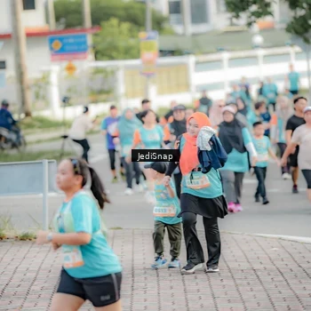 Runner Photo 8321412