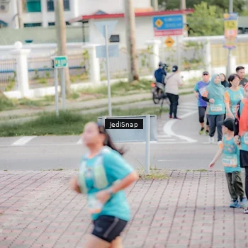 Runner Photo 8321420