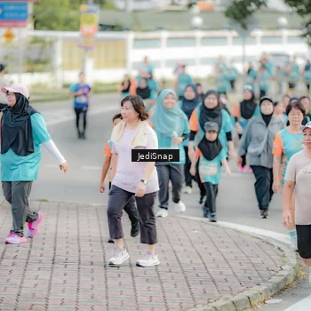 Runner Photo 8321447
