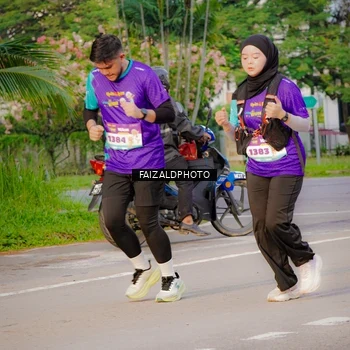 Runner Photo 8321458