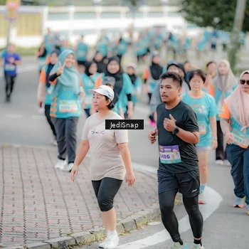 Runner Photo 8321460