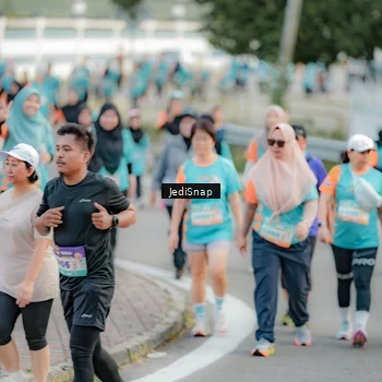 Runner Photo 8321468