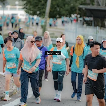 Runner Photo 8321472