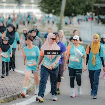 Runner Photo 8321477