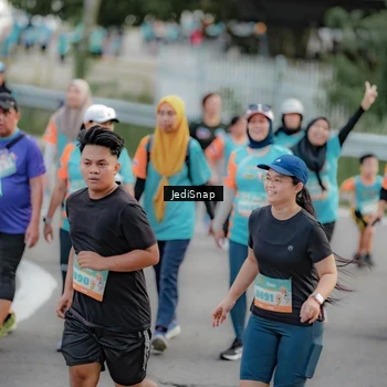 Runner Photo 8321478