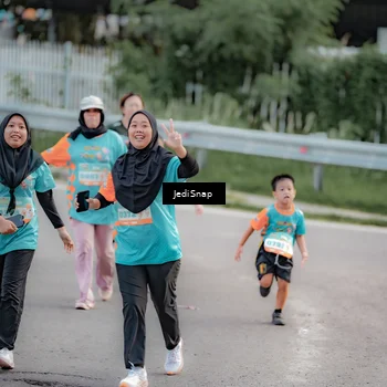 Runner Photo 8321501