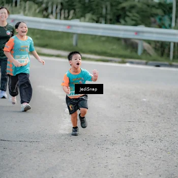 Runner Photo 8321516