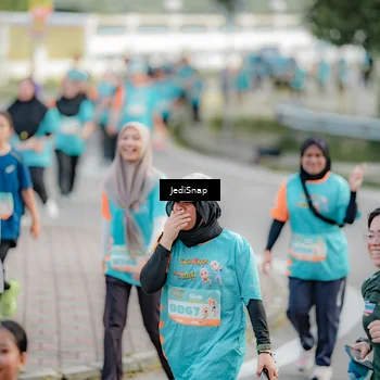 Runner Photo 8321529