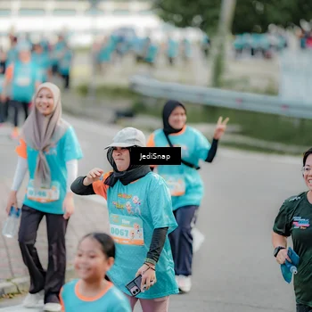Runner Photo 8321530