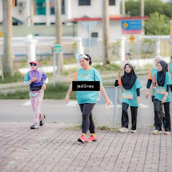 Runner Photo 8321552