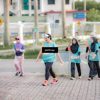 Runner Photo 8321554