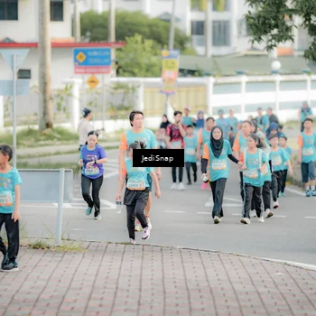 Runner Photo 8321589