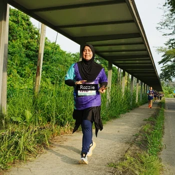 Runner Photo 8321677