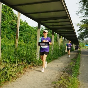 Runner Photo 8321689