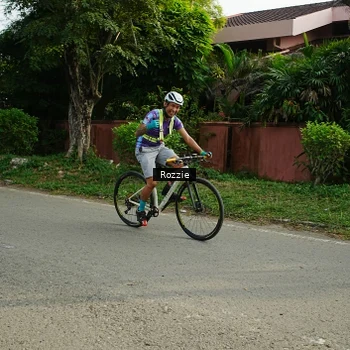Runner Photo 8321724
