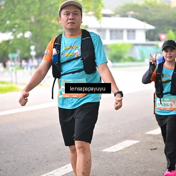 Runner Photo 8321763