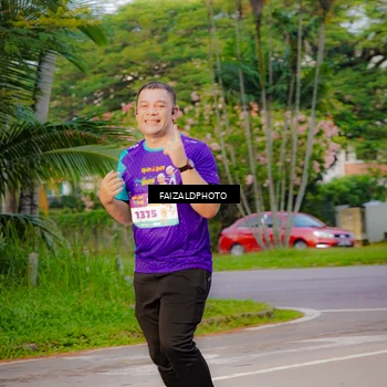 Runner Photo 8321873