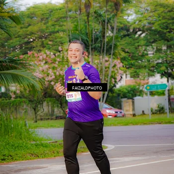 Runner Photo 8321877