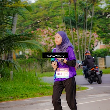 Runner Photo 8321943