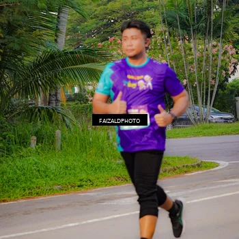 Runner Photo 8322016