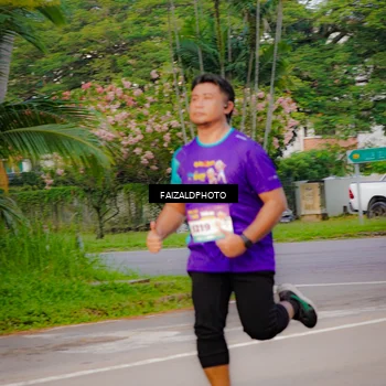 Runner Photo 8322018