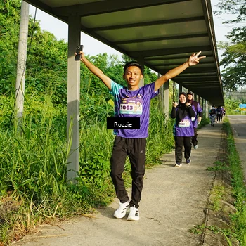 Runner Photo 8322081