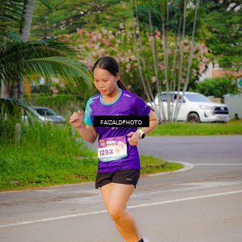 Runner Photo 8322103