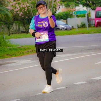 Runner Photo 8322242