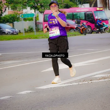 Runner Photo 8322253