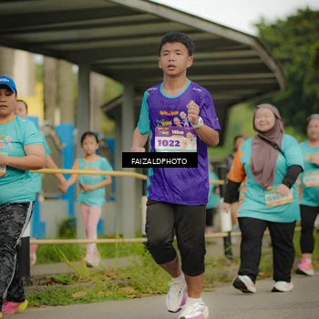 Runner Photo 8322260