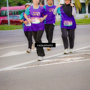 Runner Photo 8322272