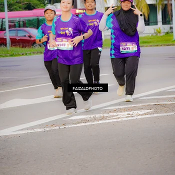 Runner Photo 8322273