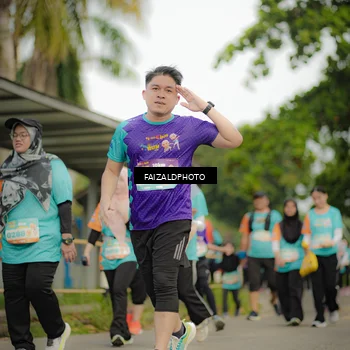 Runner Photo 8322330