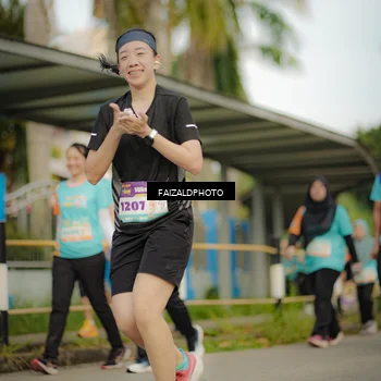 Runner Photo 8322350