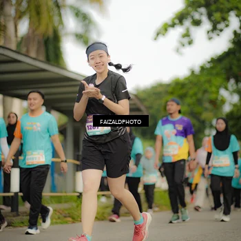 Runner Photo 8322358