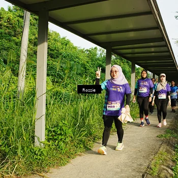 Runner Photo 8322359