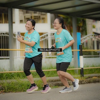 Runner Photo 8322371